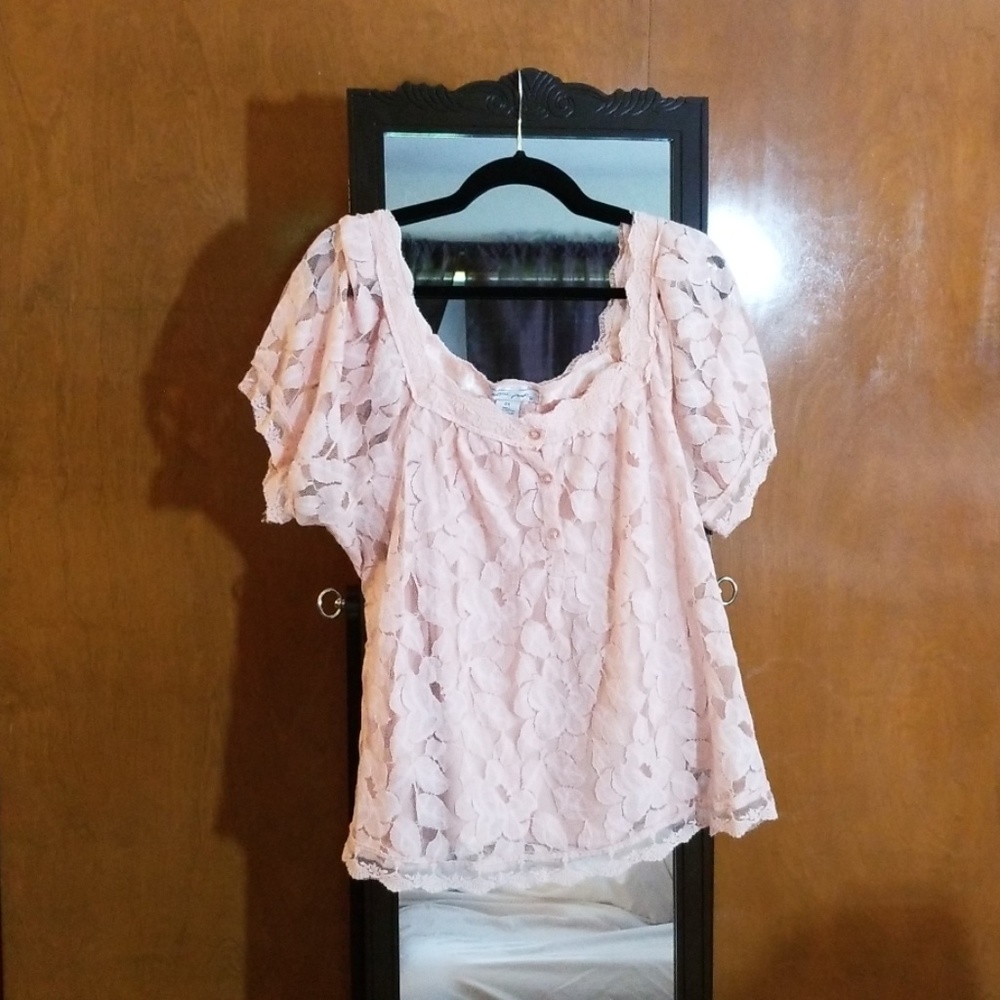 Ultra pink top